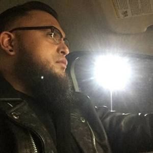 Meet your Posher, Johnthomas